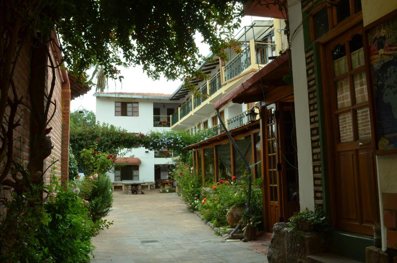 Hostal Pachamama Sucre Exterior photo